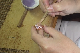 七宝焼きの作り方について！必要な道具や自宅で作る方法も詳しく解説
